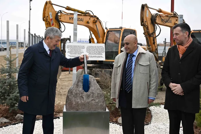 Burying a time capsule for the future Tamchy SFIT